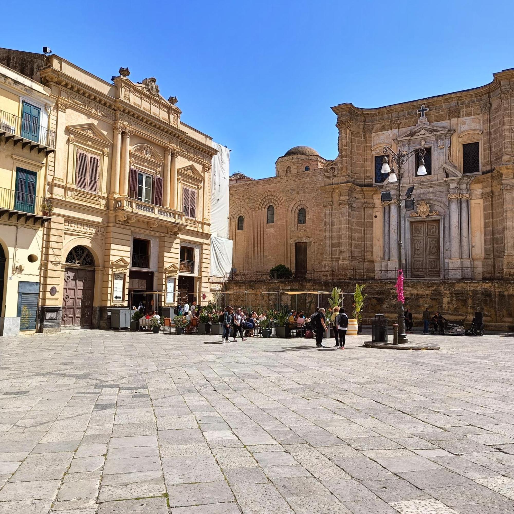 Centro Storico Casa Bellini ***** Appartement Palermo Buitenkant foto